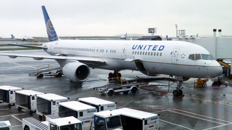 Flights in and out of Newark Liberty International Airport were delayed for about an hour while passengers deplaned and the aircraft was moved