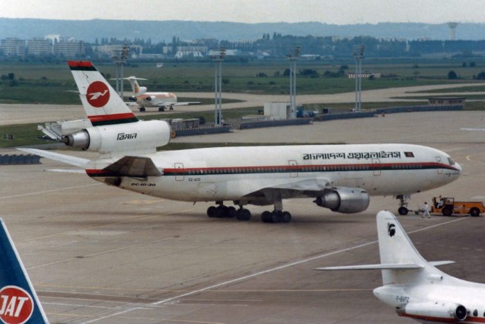 Biman Bangladesh Airlines McDonnell Douglas DC-10-30