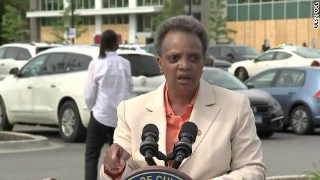 Chicago mayor says officer shown giving 'the finger' to protesters should be fired