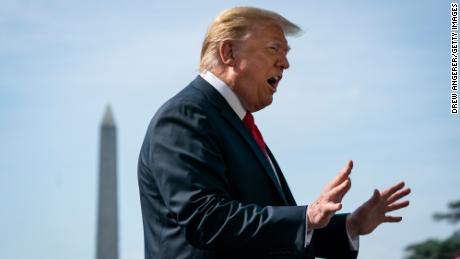 Fauci warns of disturbing trend as Trump ignores viral surge