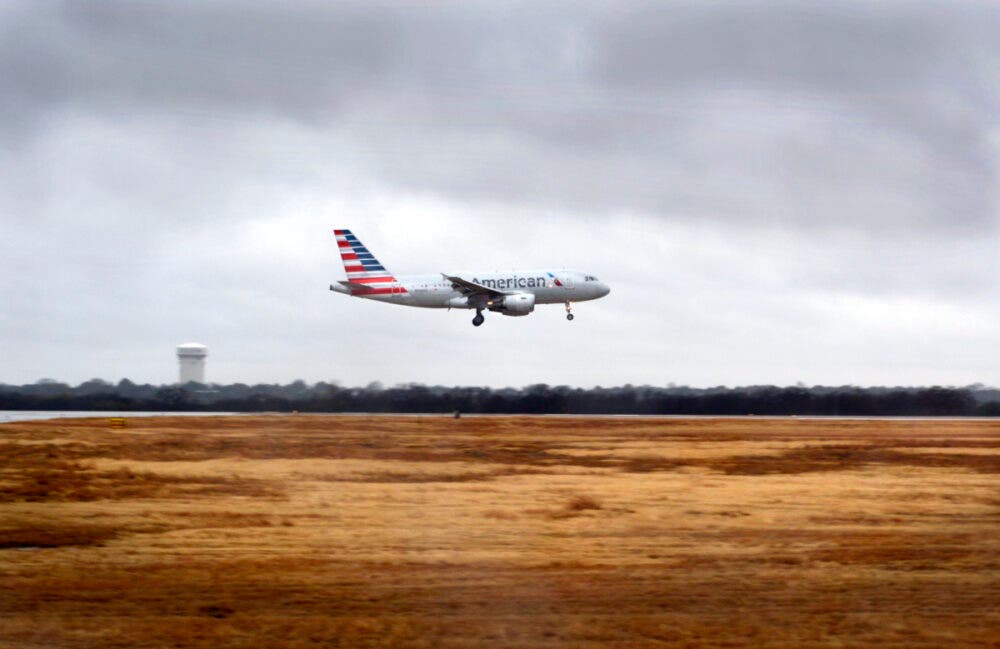 American A319