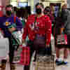 A Black Friday With Masked Shoppers And Booming Online Sales