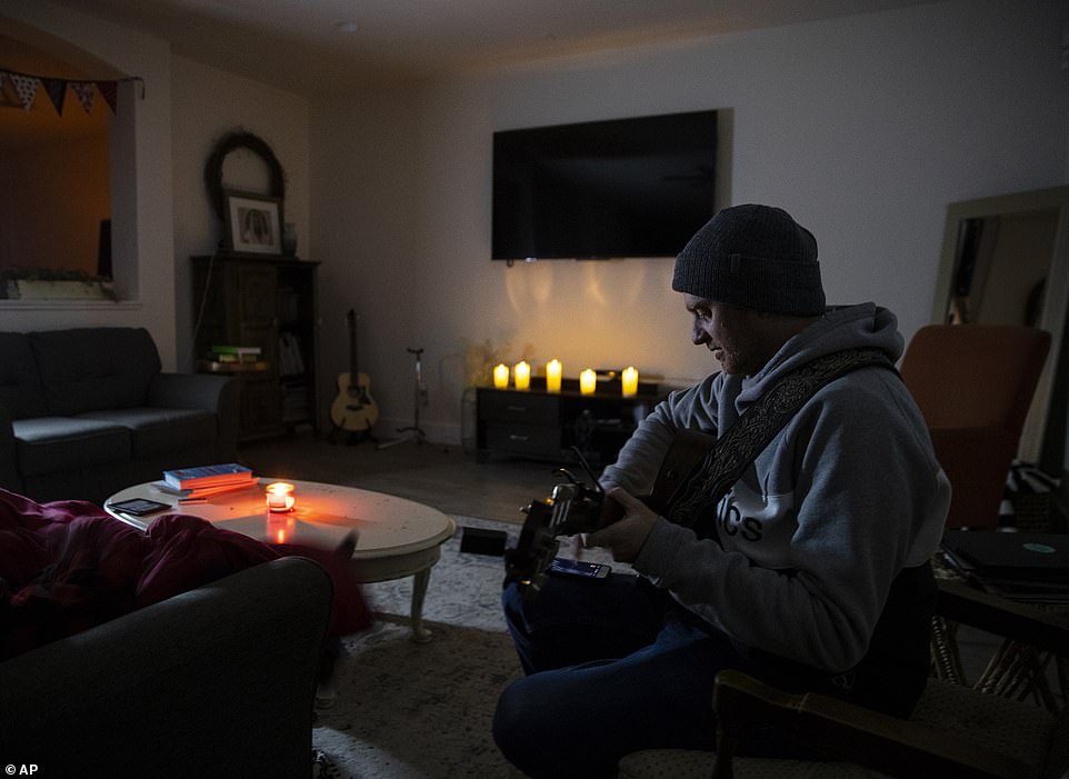 Pflugerville, Texas: Most homes in the area were without power for nearly 24 hours. Atmos Energy and other power companies were performing rotating outages to protect the electric grid