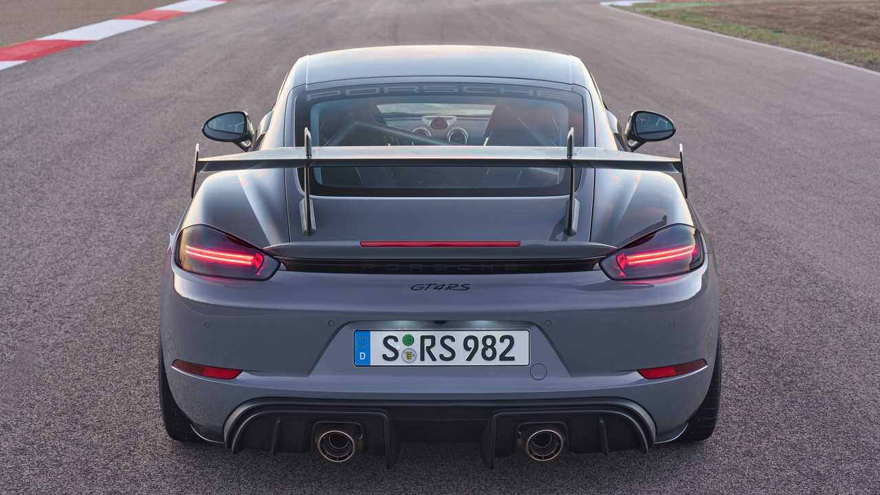 2022 Porsche Cayman GT4 RS