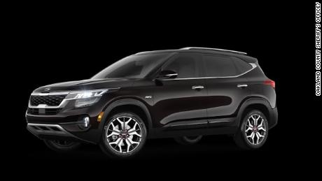 A photo of a black 2021 Kia Seltos like one the Crumbleys might be driving, according to authorities