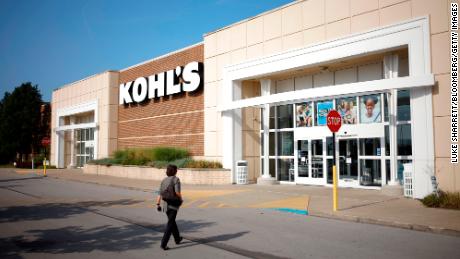 Kohl's should break up or go private, activist investor demands