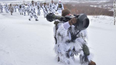 Ukrainian soldiers pictured during an exercise on January 28.