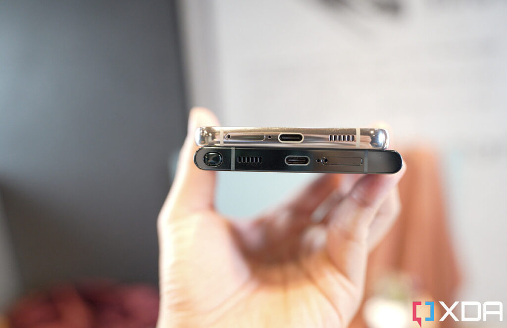 Galaxy S22 Plus on top of a Galaxy S22 Ultra