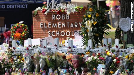 'We're in trouble.' 80 minutes of horror at Robb Elementary School