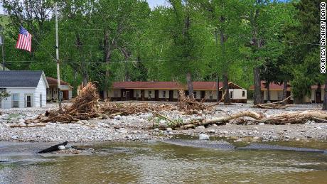 Zachary Beard told CNN he took these photos Tuesday along Broadway Avenue in Red Lodge, Montana.