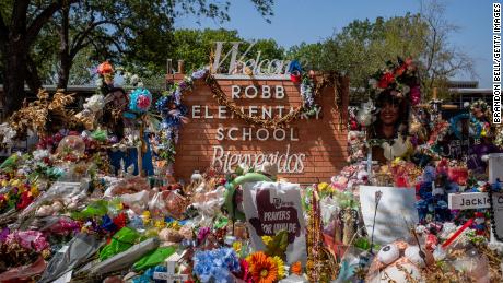 Texas public safety official says police response to shooting was 'abject failure'