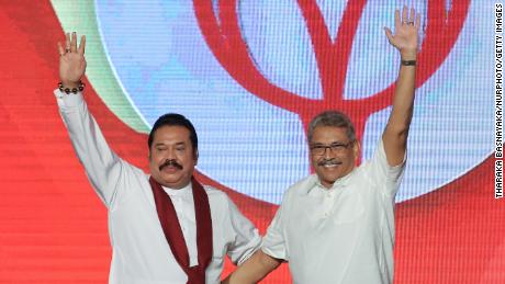 Mahinda Rajapaksa, left, with his brother, Gotabaya Rajapaksa in Colombo, Sri Lanka, in 2019.