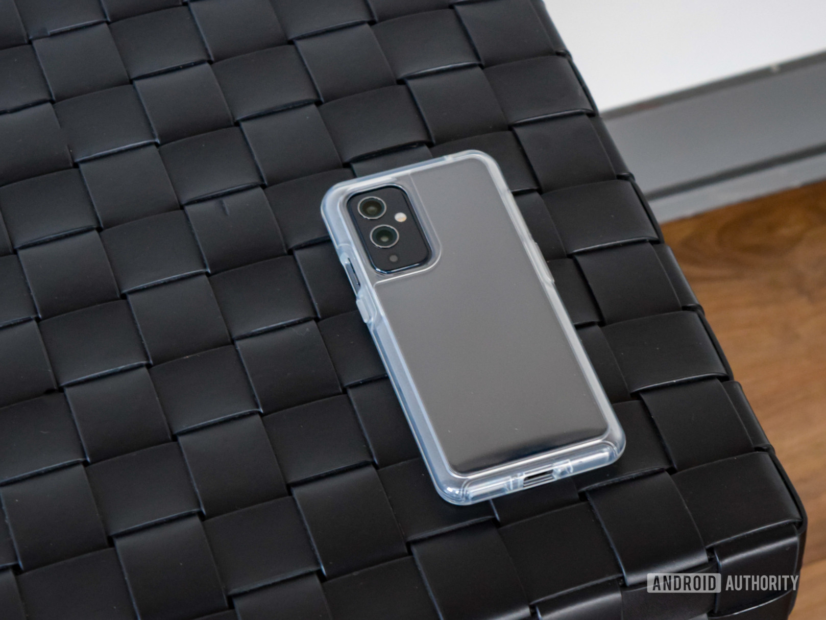 OP9 otterbox symmetry otterbox symmetry